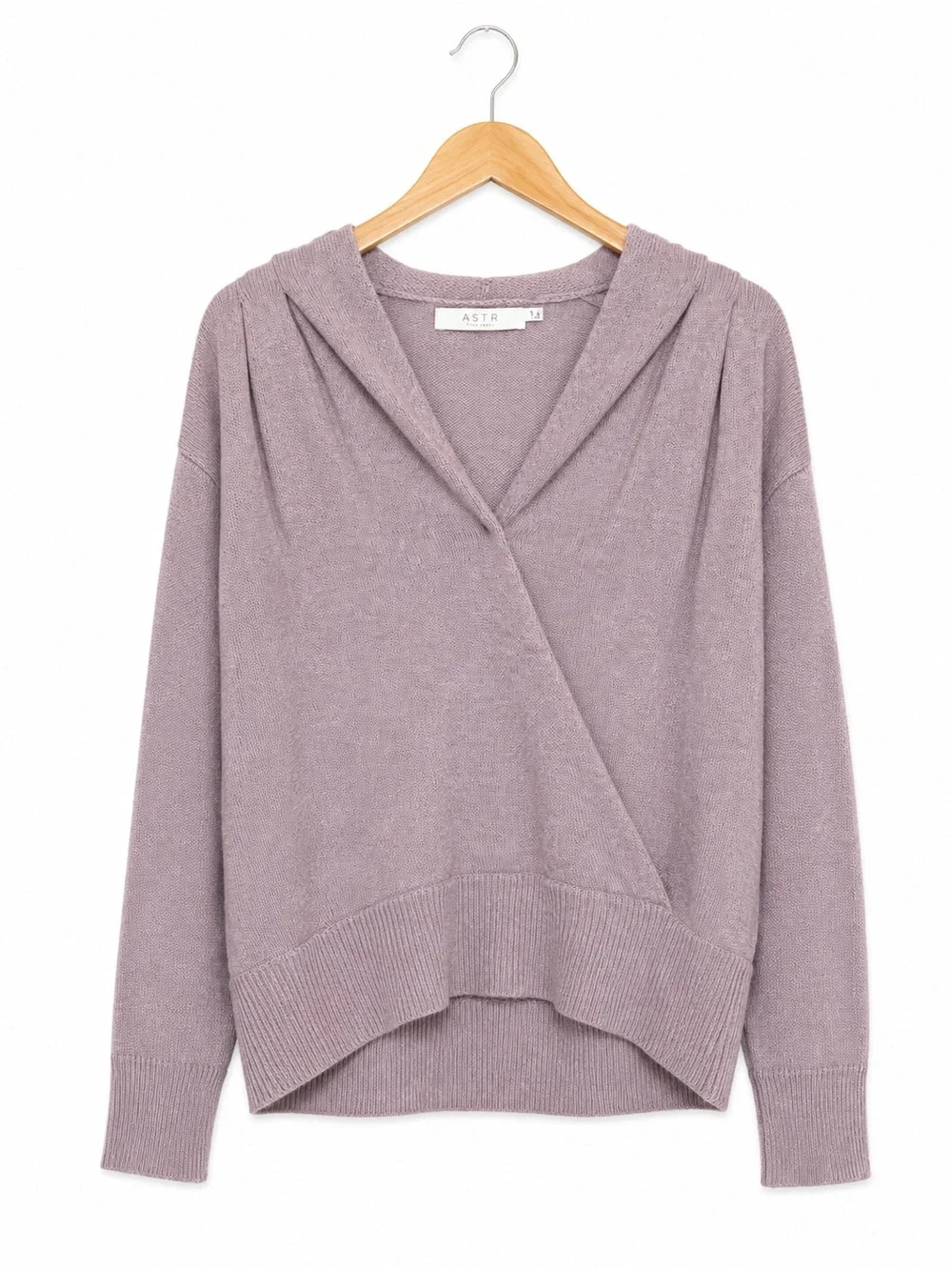ASTR The Label Lilac Sweater Medium Soft Knit Cozy Pullover Wool Blend